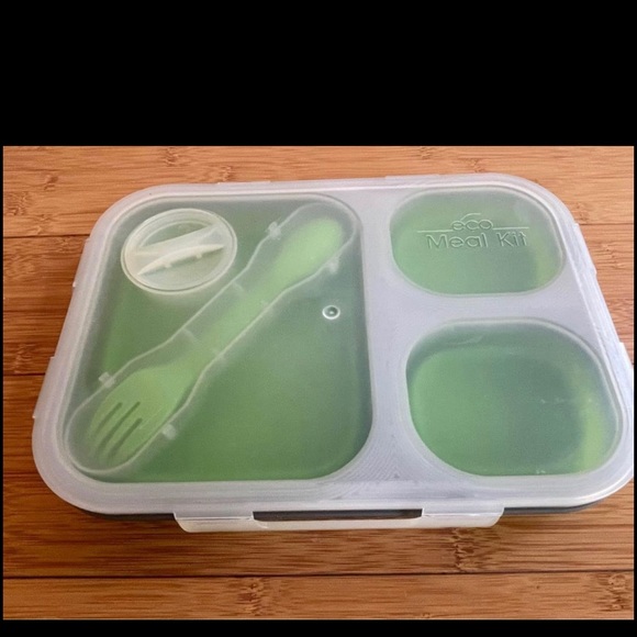 Large 3-Compartment Eco Silicone Collapsible Meal Kit Lunch Box Green leak proof - Picture 9 of 9